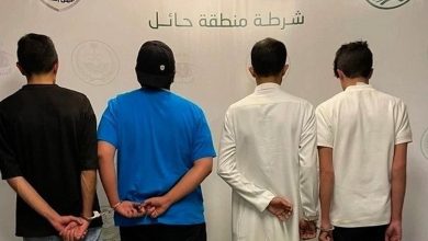 صورة القبض على 4 مواطنين لترويجهم مادة الإمفيتامين المخدِّر في حائل