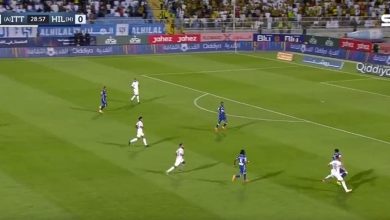 صورة الشوط الأول .. الاتحاد يتقدم بهدفين في شباك الهلال