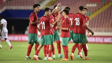 صورة لاعب منتخب المغرب يتلقى طلبا بعدم المشاركة أمام غانا في أمم أفريقيا تحت 23 عاما