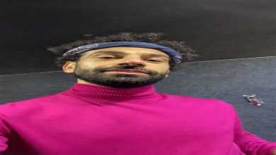 صورة بالفوشيا..صلاح يثير الجدل بصورة جديدة بعد أنباء انتقاله للسعودية