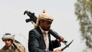 صورة جرائم الحوثيين في تصاعد.. مسلح يعدم طفلاً في مدرسة وقناص يقتل فتاة  أخبار السعودية