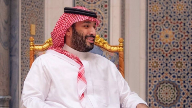 صورة محمد بن سلمان: المحادثات بشأن إقامة علاقات مع إسرائيل مستمرة وجيدة وكل يوم نقترب أكثر