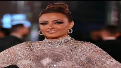 صورة الفنانة بشرى تكشف آخر استعدادات مهرجان الجونة السينمائي.. فيديو