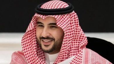 صورة هاتفيًا.. وزير الدفاع يؤكد للعليمي استمرار دعم المملكة لمجلس القيادة الرئاسي اليمني