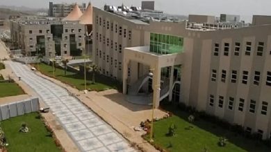 صورة تعليق الدراسة الحضورية اليوم في كليات جامعة الملك خالد