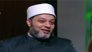 صورة باحث شرعي: الله لا يبارك لمن يحتكر السلع وقوت الناس