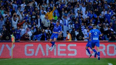 صورة بثلاثية.. الهلال يحسم ديربي الرياض من النصر