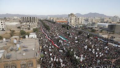 صورة الحوثيون يعلنون تخريج 20 ألف مقاتل في الدفعة الأولى من دورات “طوفان الأقصى”