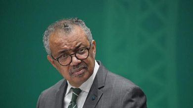صورة مدير منظمة الصحة العالمية يحذر.. استعدوا لوباء جديد