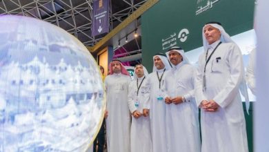 صورة «الحج» تتوج مطوفي الدول العربية بـ«جائزة التميز» في مؤتمر ومعرض خدمات الحج والعمرة  أخبار السعودية