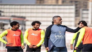 صورة تأهيل حمدي وفتوح وراحة ناصر.. تفاصيل مران الزمالك في الدفاع الجوي