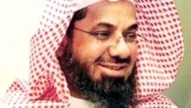 صورة سعود الشريم.. تلاوة مُحبّرة يكاد صوتها يضيء  أخبار السعودية