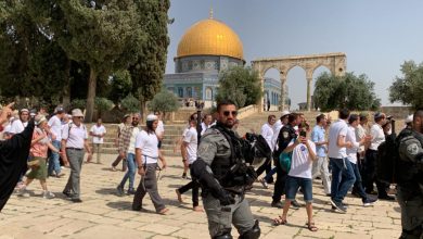 صورة مستوطنون يقتحمون الأقصى والاحتلال يشدد إجراءاته في عيد “المساخر”