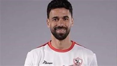 صورة “الأهلي أم الزمالك”.. عبدالله السعيد يكشف انتمائه في صغره