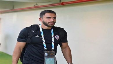 صورة “في الجنة يا مدحت”.. كيف نعى جماهير الأهلي ونجومه المعد البدني للزمالك ؟