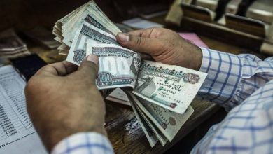 صورة الجنيه المصري يتراجع لأدنى مستوى في شهرين  أخبار السعودية
