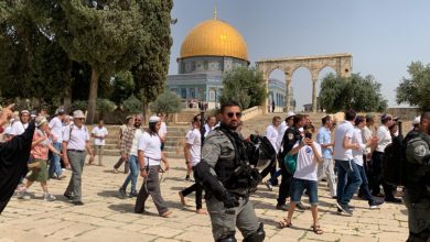 صورة الاحتلال يرسل تهديدات للمقدسيين وابعادات عن الأقصى طالت محرري الصفقة