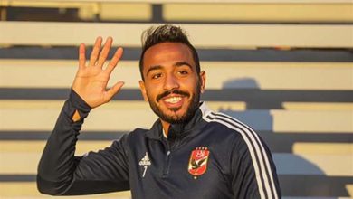 صورة أحمد الطيب يثير الجدل بشأن عودة كهربا للزمالك