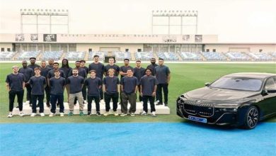 صورة بالصور..  نجوم ريال مدريد يتسلمون سيارات “BMW” الجديدة