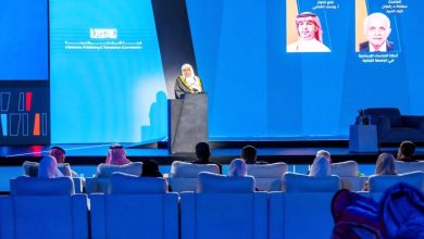 صورة العيسى في معرض «كتاب الرياض»: وثيقة مكة ترسي حقيقة الإسلام  أخبار السعودية