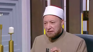 صورة ما حكم الصلاة في مساجد بها مقامات للأولياء والصالحين؟ أمين الفتوى يوضح