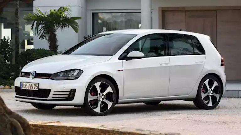 فولكس فاجن جولف GTI