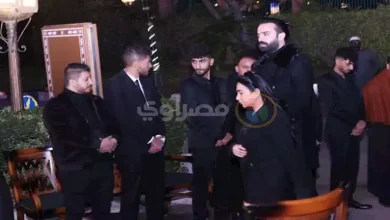 صورة بالصور| ميرهان حسين تصل عزاء محمد رحيم