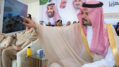 صورة سلمان بن سلطان يدشِّن «المرابط العائمة» والنظام الأمني بميناء ينبع  أخبار السعودية