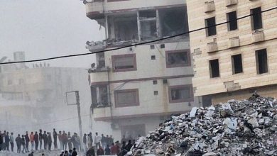 صورة مقتل وإصابة 27 مدنيا جراء قصف الاحتلال لبناية سكنية في #ريف_دمشق