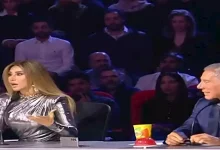 صورة موقف طريف يتسبب في ضحك أعضاء لجنة تحكيم برنامج “Arabs Got Talent”.. ماذا قال علي جابر؟