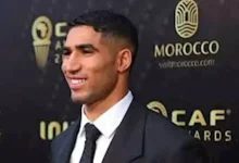 صورة أسطورة منتخب المغرب لم يصوت لأشرف حكيمي.. فماذا حدث معه؟