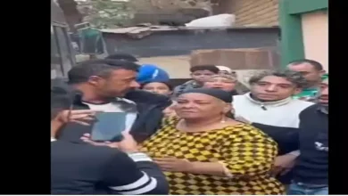 صورة بالفيديو| التفاف الجمهور حول أحمد العوضي بكواليس تصوير “فهد البطل” في بولاق