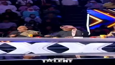 صورة “موقف كوميدي”.. ماذا قال ناصر القصبي على “جلابية” باسم يوسف في برنامج “Arabs Got Talent” ؟