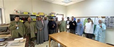 صورة وزير الأوقاف يزور مركز الكويت للتوحد