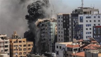 صورة بينهم 4 أطفال.. استشهاد 7 فلسطينيين بعد قصف الاحتلال شقة في غزة – كويت نيوز