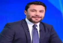 صورة هل يقصد إمام عاشور؟.. أحمد حسن مع أبوتريكة بـ تيشرت 22: فرق كبير