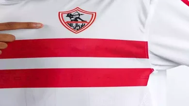 صورة 6 لاعبين في مباراة الزمالك وبيراميدز ارتدوا قميص الفريقين