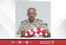 صورة القائد العام لقوة دفاع البحرين يجتمع مع عدد من كبار الضباط بقوة دفاع البحرين