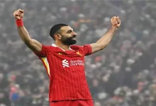 صورة محمد صلاح يقترب من كسر رقم أسطورة ليفربول ستيفن جيرارد