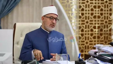 صورة النشرة الدينية| 5 مسائل شرعية مهمة يكشف عنها المفتي..وعلي جمعة: في القرن الـ 19 كانت المرأة المدخنة يكتب لها الدخان في النفقة