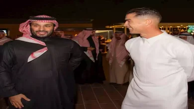 صورة رونالدو يحتفل بيوم التأسيس السعودي رفقة ولي العهد