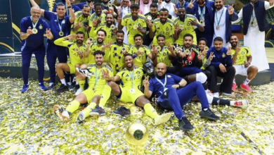 صورة تتويج النصر بكأس السوبر السعودي لكرة قدم الصالات لموسم 20242025