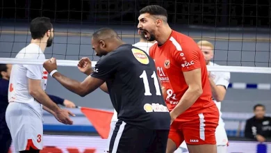 صورة الأهلي يتوج بكأس السوبر المصري للكرة الطائرة بعد فوز مثير على الزمالك