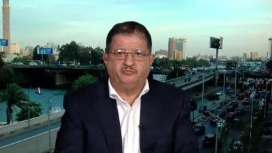صورة (فيديو) الفريق المقدشي في حوار صريح يكاشف الجميع بشأن ''العملية البرية وموقفه من الضربات الأمريكية ومن يعرقل الحسم ودور مشبوه لسلطنة عمان''