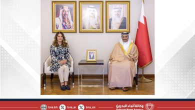 صورة وزير الإعلام يستقبل سفيرة جمهورية صربيا لدى مملكة البحرين