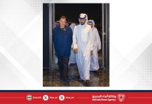 صورة ناصر بن حمد يشهد ختام النسخة الخامسة من جائزة “مؤسسة سوفرن الفنية الخيرية”