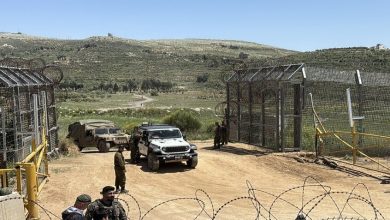 صورة الجيش الإسرائيلي ينشر مشاهد لنصب مستوصف ميداني جنوب سوريا لـ”دعم سكان المنطقة”