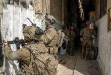 صورة الجيش الإسرائيلي يعلن القضاء على 100 مسلح واعتقال نحو 320 مطلوبا منذ بدء عملية “السور الحديدي”
