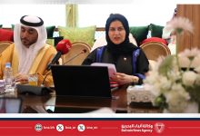 صورة الأمين العام لمجلس الشورى تلقي البيان التأسيسي لشبكة الأمناء العامين لمنتدى الحوار البرلماني بالرباط