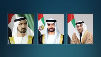 صورة رئيس الدولة ونائباه يهنئون رئيس وزراء أستراليا بمناسبة فوز حزب العمال بولاية ثانية في الانتخابات الحكومية